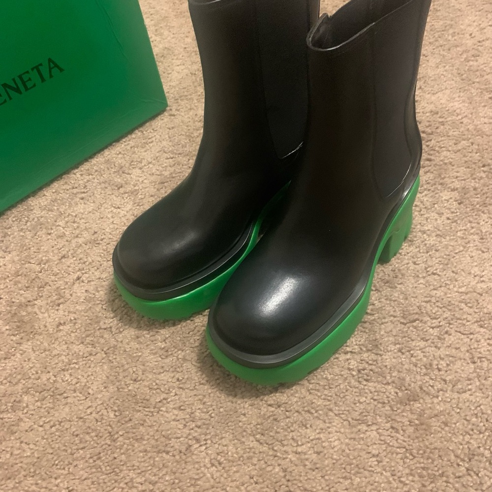 Bottega flash tire boots